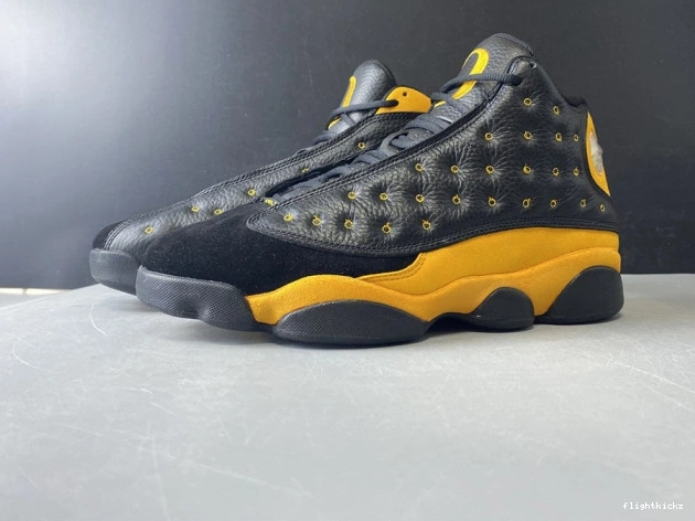 League Retro 13 Jordan Oregon AR4390-035 Air High 0910